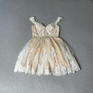 Camille La Vie Women’s Champagne Tulle Short Prom Sweet 15 Dress